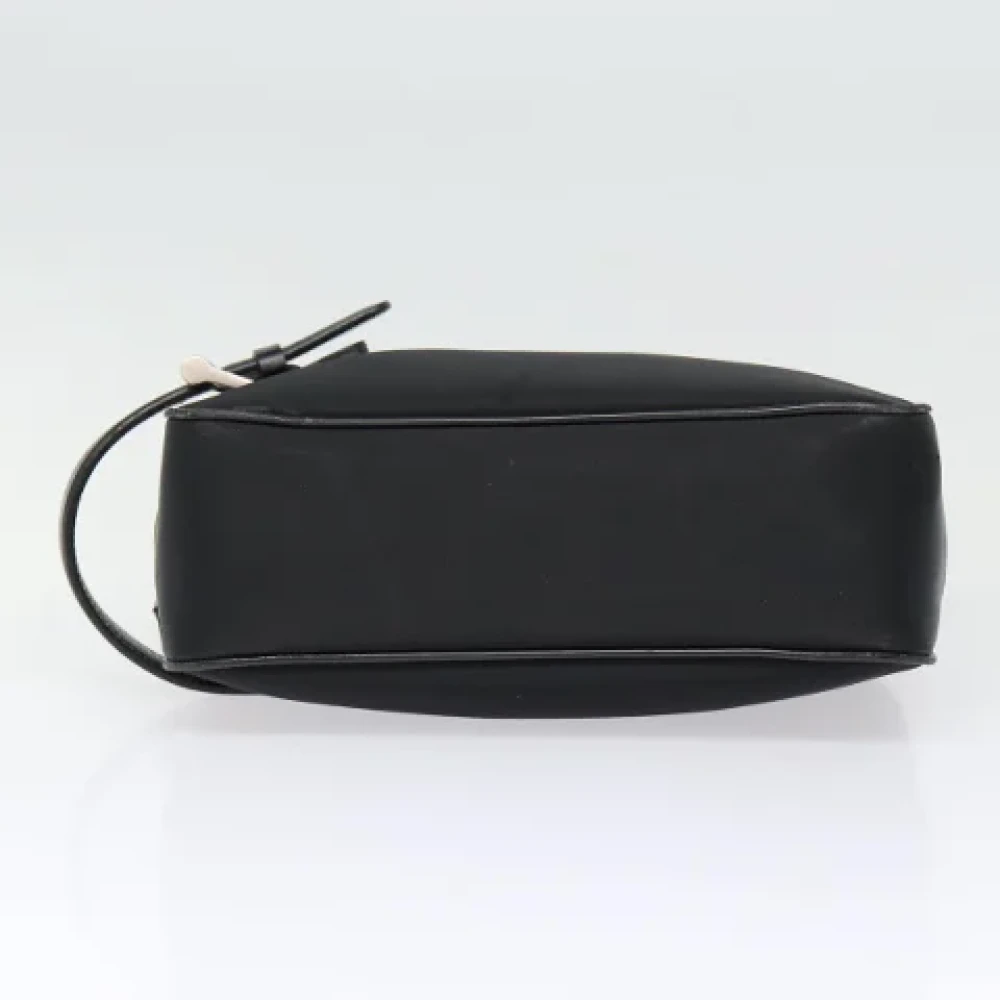 Burberry Vintage Pre-owned Nylon clutches Black Dames