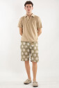 shorts-imprimes-allover-elegants