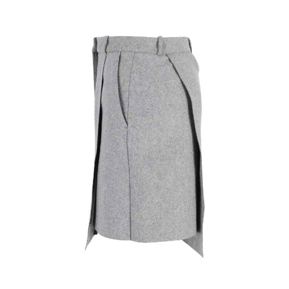 Acne Studios Pre-owned Wool bottoms Gray Dames
