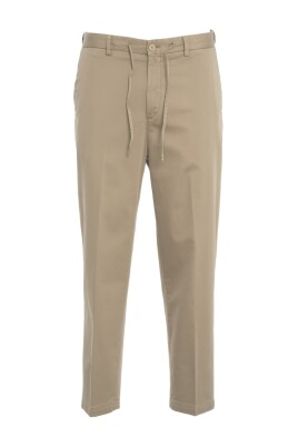 beige-chino-pants-ss25