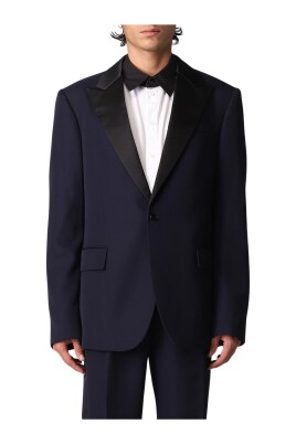 tailored-single-breasted-blazer