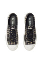 sneaker-noir-avec-semelle-en-caoutchouc