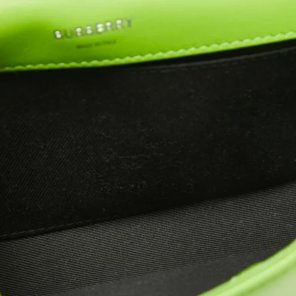 Burberry Vintage Pre-owned Leather shoulder-bags Green Dames