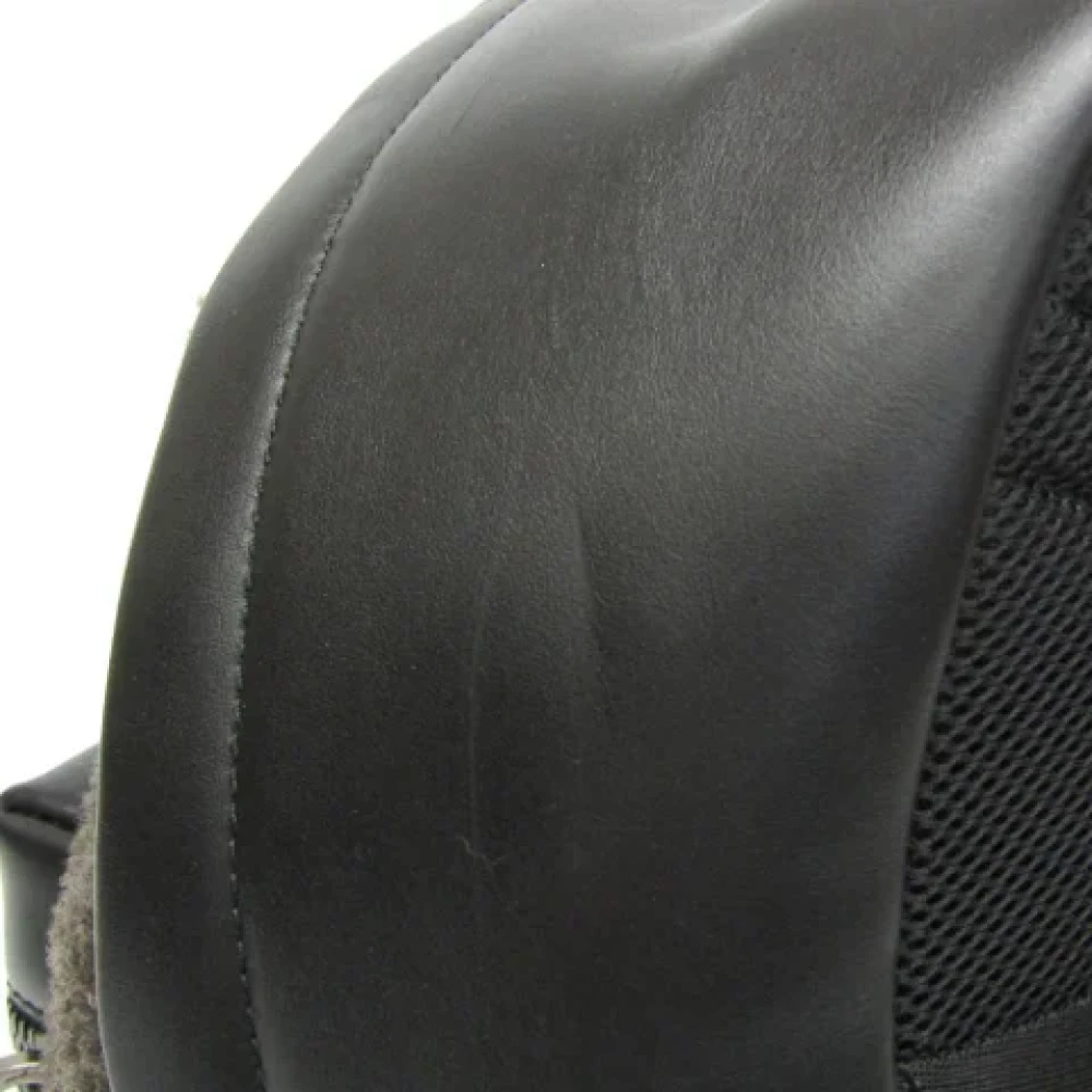 Salvatore Ferragamo Pre-owned Leather shoulder-bags Black Dames