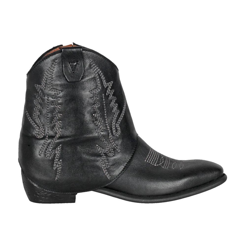 Shoes > Boots > Cowboy Boots - - Zoe - Modalova