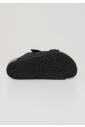 sandales-en-cuir-pour-enfants