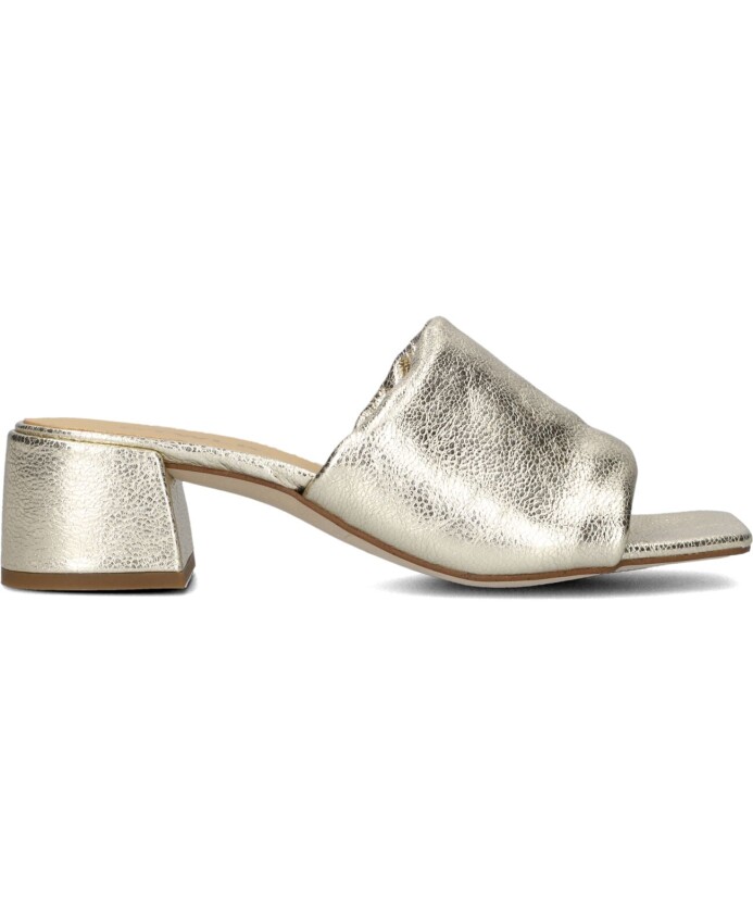 gouden-leren-slippers-met-blokhak