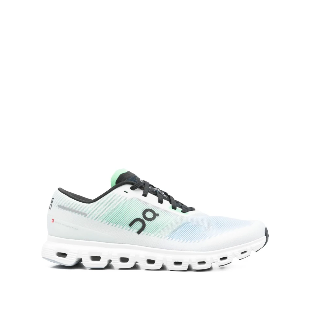 On Running Men's White Trainers With Helion™ Superfoam Size 8 Uk