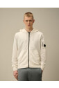 veste-polaire-a-capuche-noire-a-fermeture-eclair