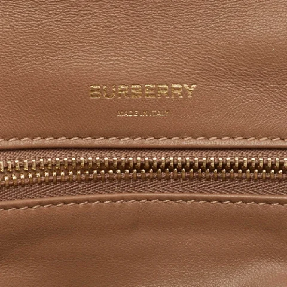 Burberry Vintage Pre-owned Leather shoulder-bags Brown Dames