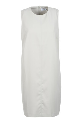 elegant-tube-dress-with-zipper-closure