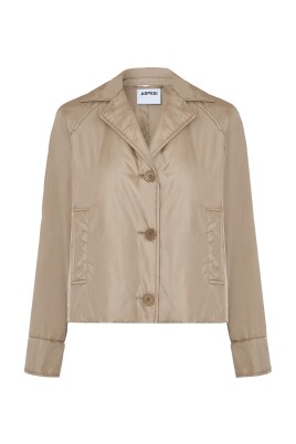 beige-nylon-jacket