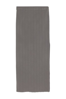 elasticated-waistband-skirt-with-side-slits