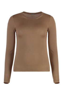 luxury-cashmere-sweater-ribbed-knit-edges