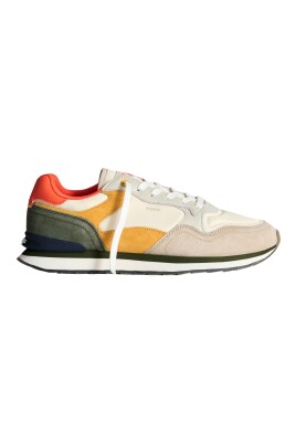 sneaker-retro-en-combinaison-coloree