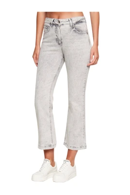 Cropped Tapered Jeans
