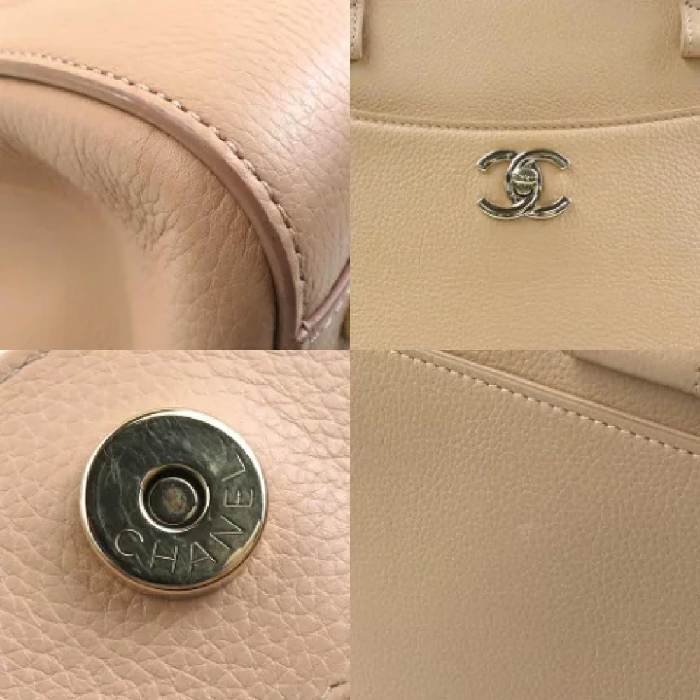 Chanel Vintage Pre-owned Leather handbags Beige Dames