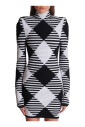 robe-courte-en-maille-gingham-roulee