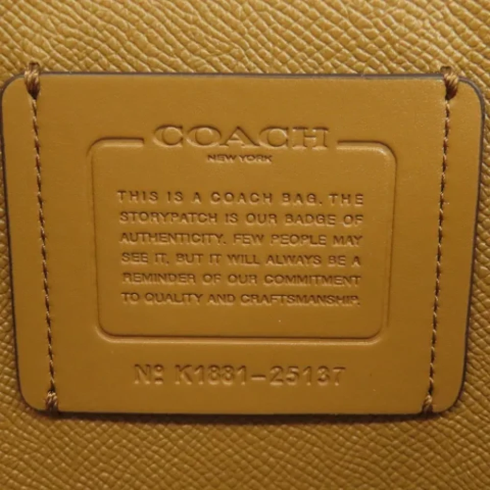 Coach Pre-owned Leather handbags White Dames