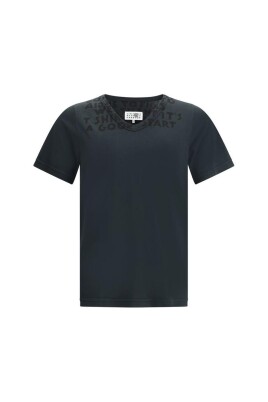 graphic-v-neck-tee