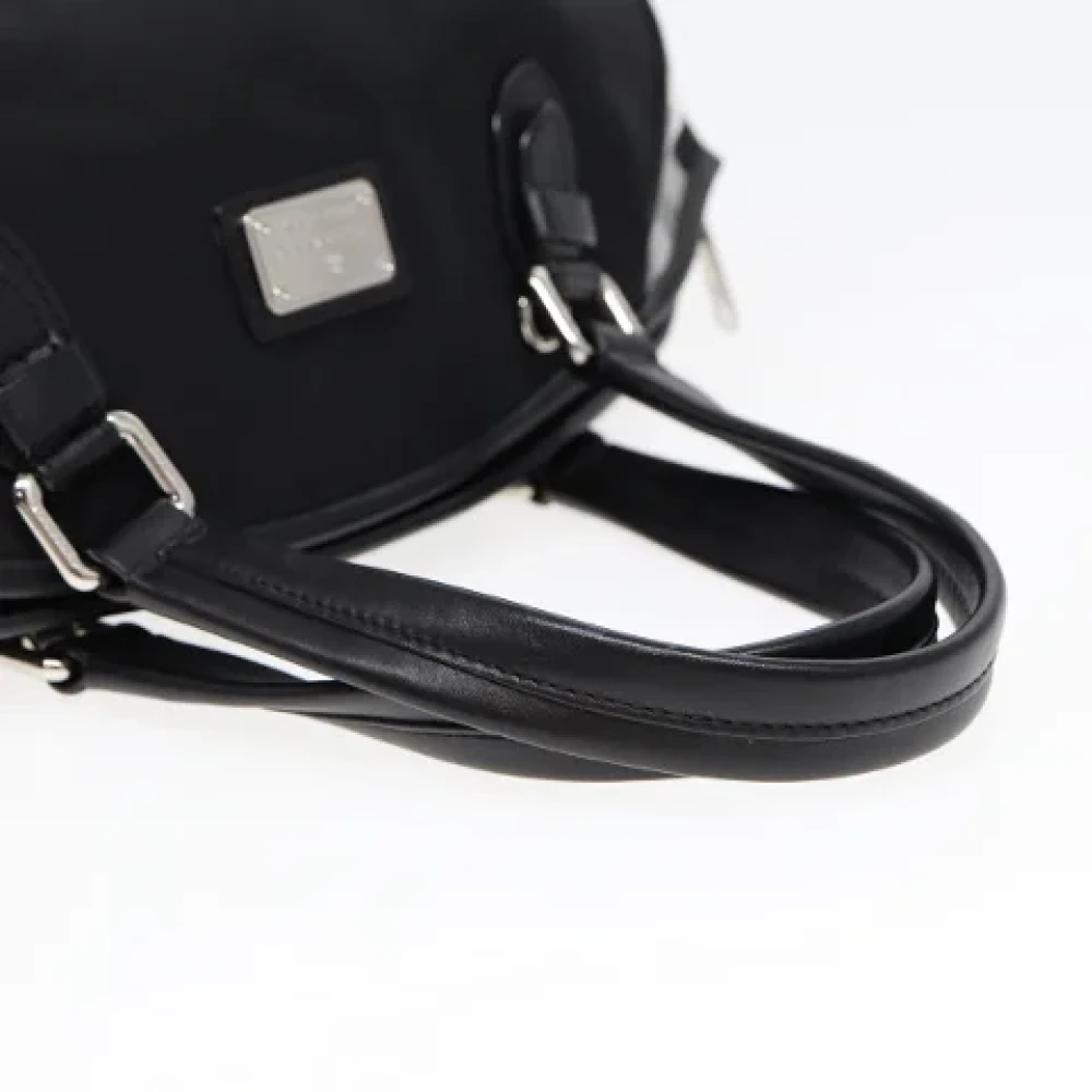 Burberry Vintage Pre-owned Nylon handbags Gray Dames