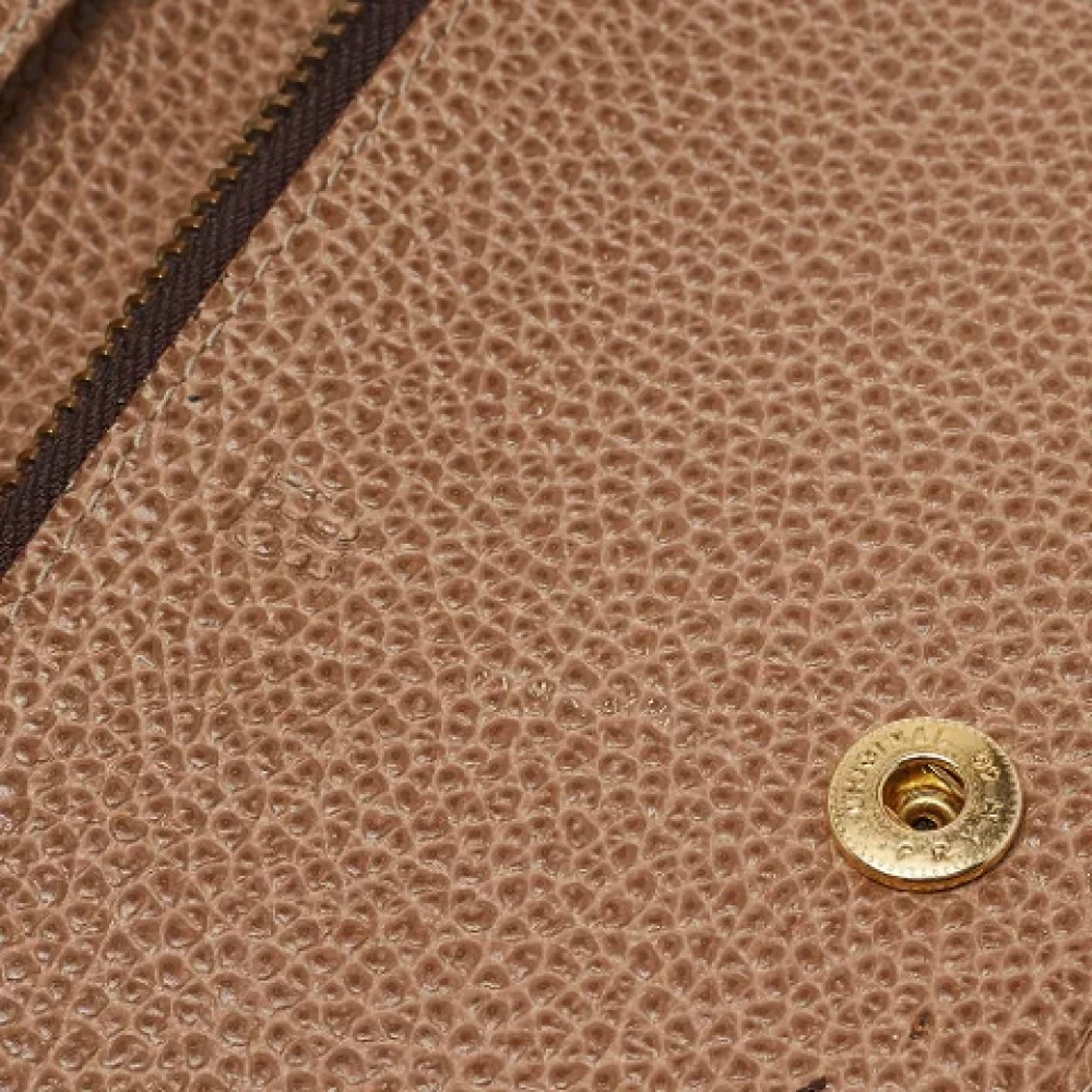 Carolina Herrera Pre-owned Leather wallets Beige Dames