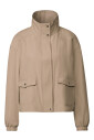 brillance-soyeuse-col-montant-veste