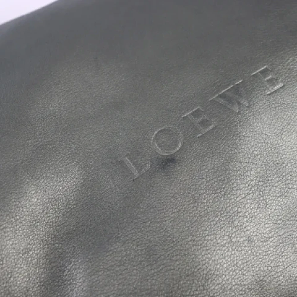 Loewe Pre-owned Leather shoulder-bags Green Dames