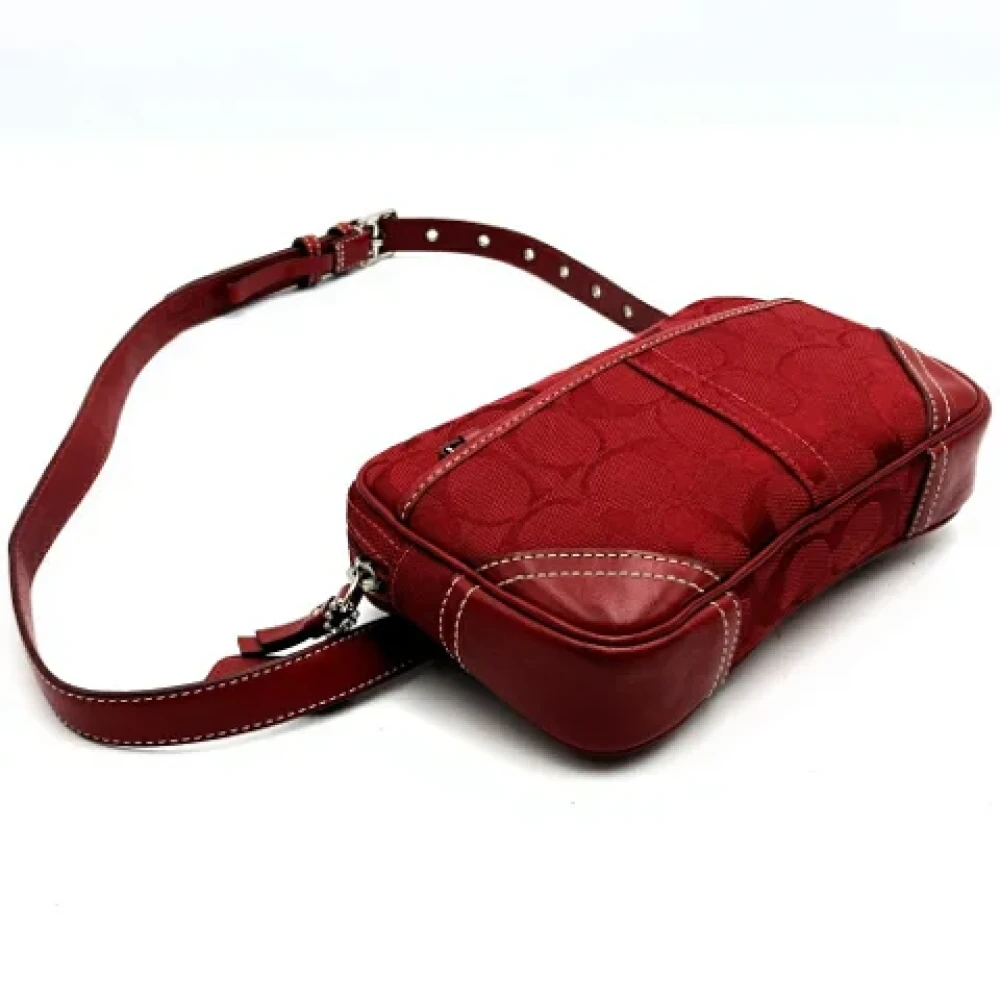 Coach Pre-owned Canvas crossbody-bags Red Dames