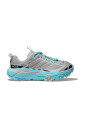 speedy-trail-running-sneakers