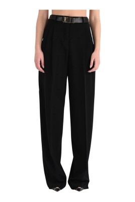 high-waisted-neottia-model-trousers