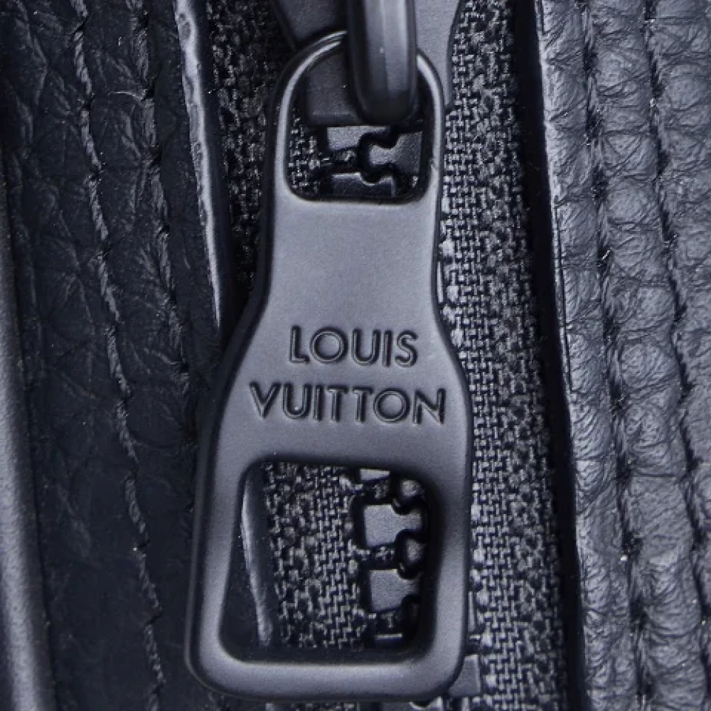 Louis Vuitton Vintage Pre-owned Leather shoulder-bags Black Heren