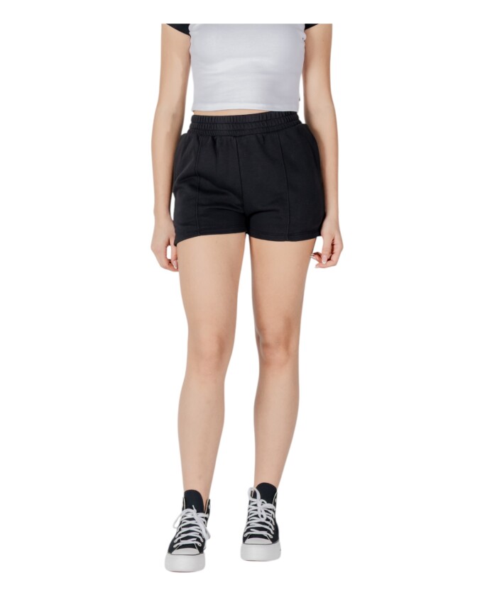 zwarte-casual-shorts-met-zakken