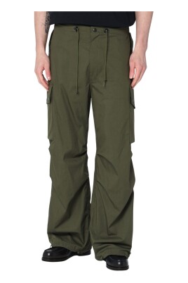 green-regular-trousers