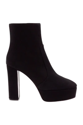 Varissa Ankelboots