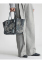 sac-maggie-en-daim-imprime-crocodile