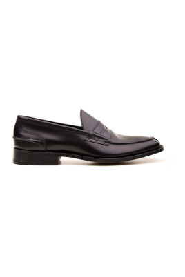 m7825-james-sfoderato-black-calf-moccasins