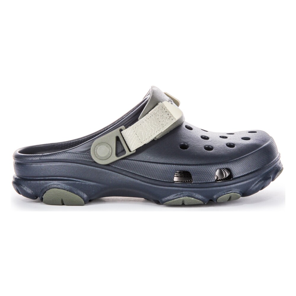 Shop fashion from Crocs online at Miinto