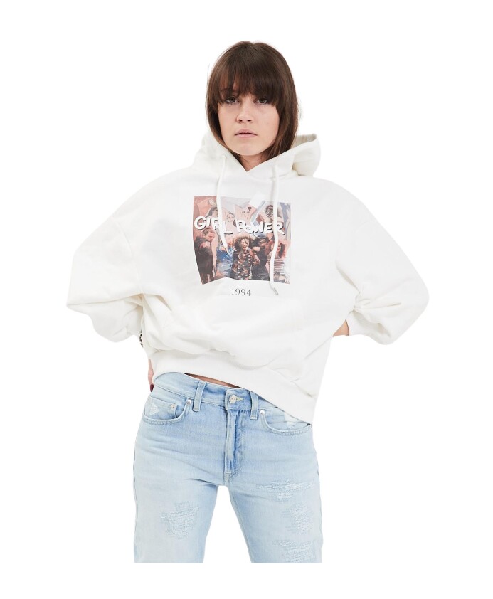 sweatshirt-style