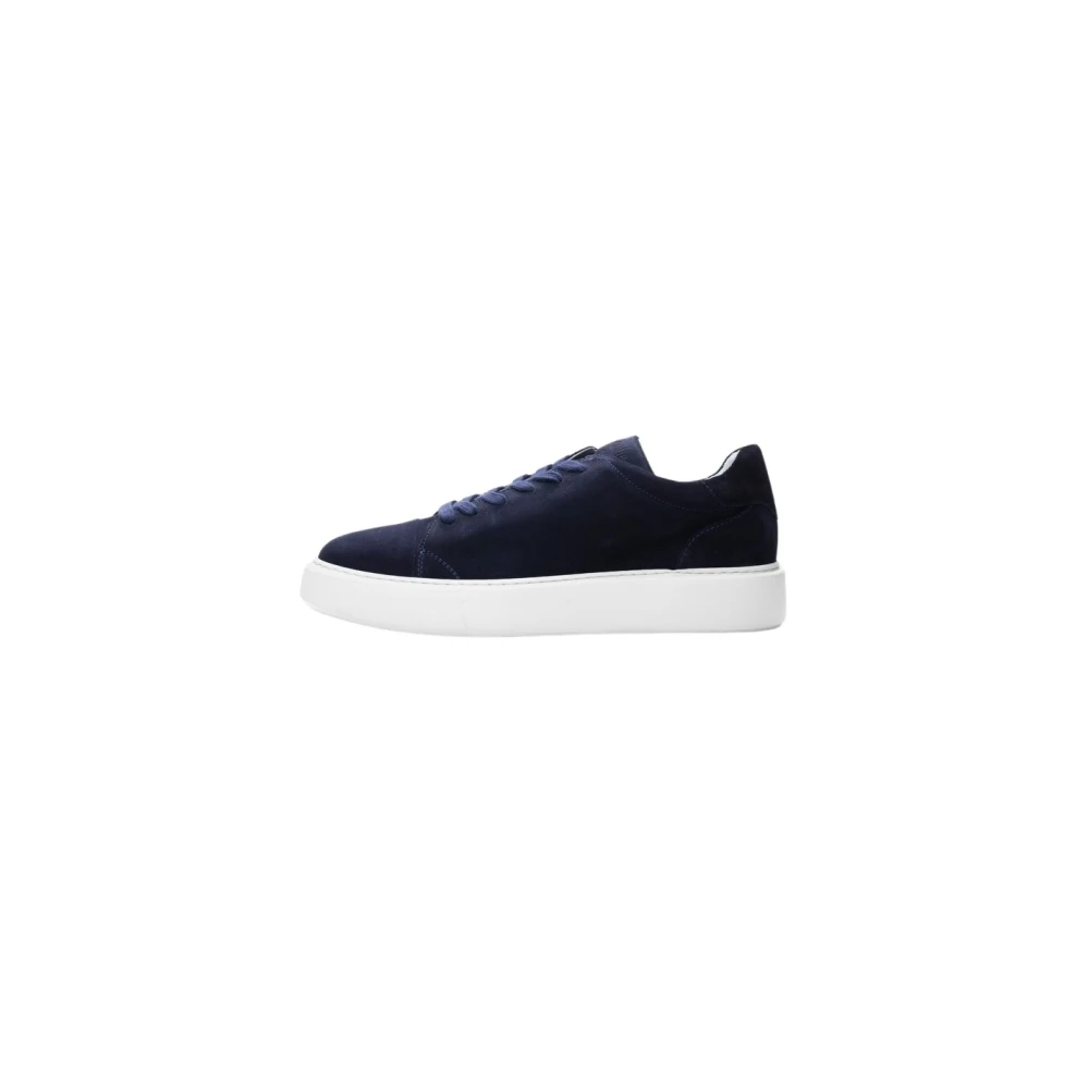 Shoes > Sneakers - - Poche Paris - Modalova