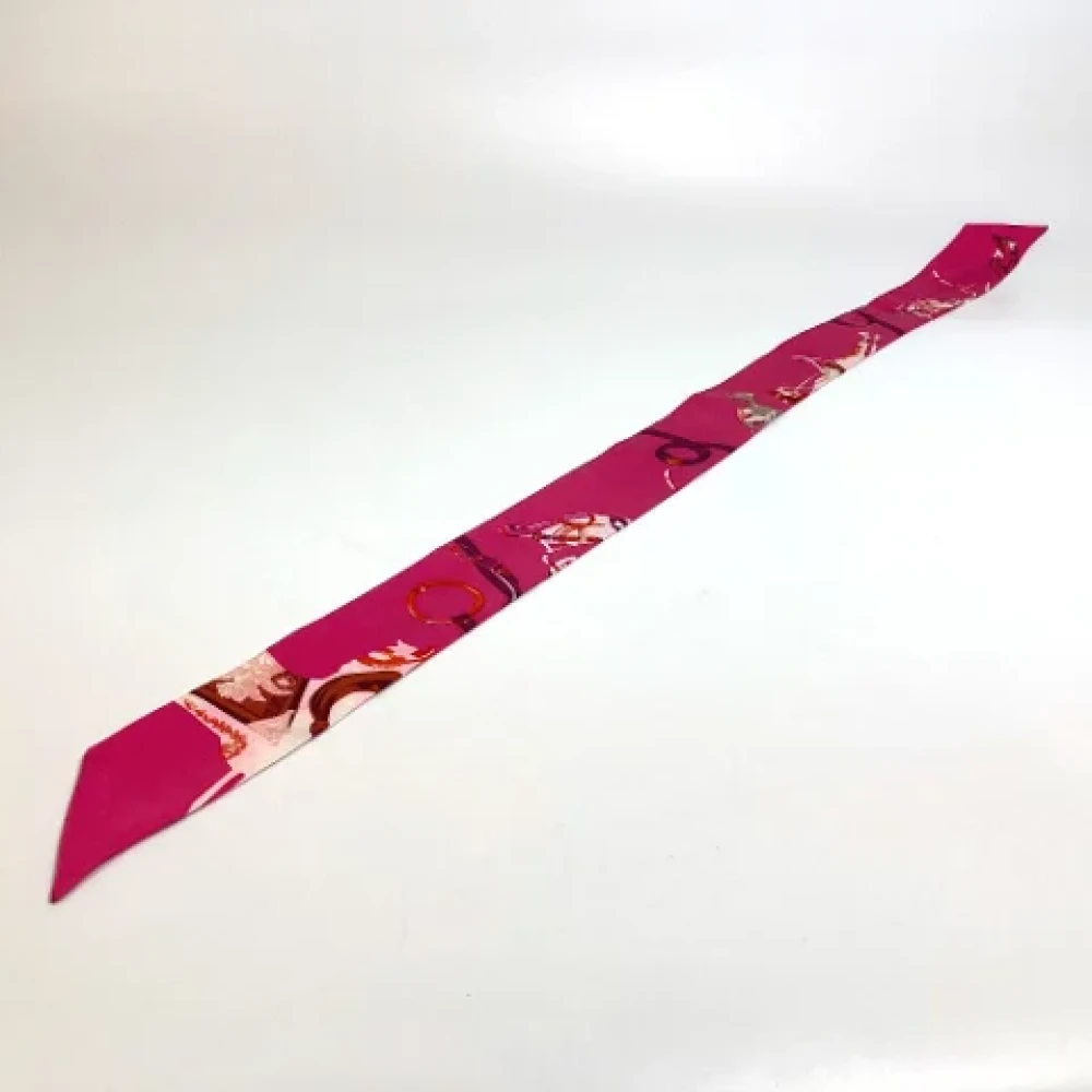 Hermès Vintage Pre-owned Silk scarves Pink Dames