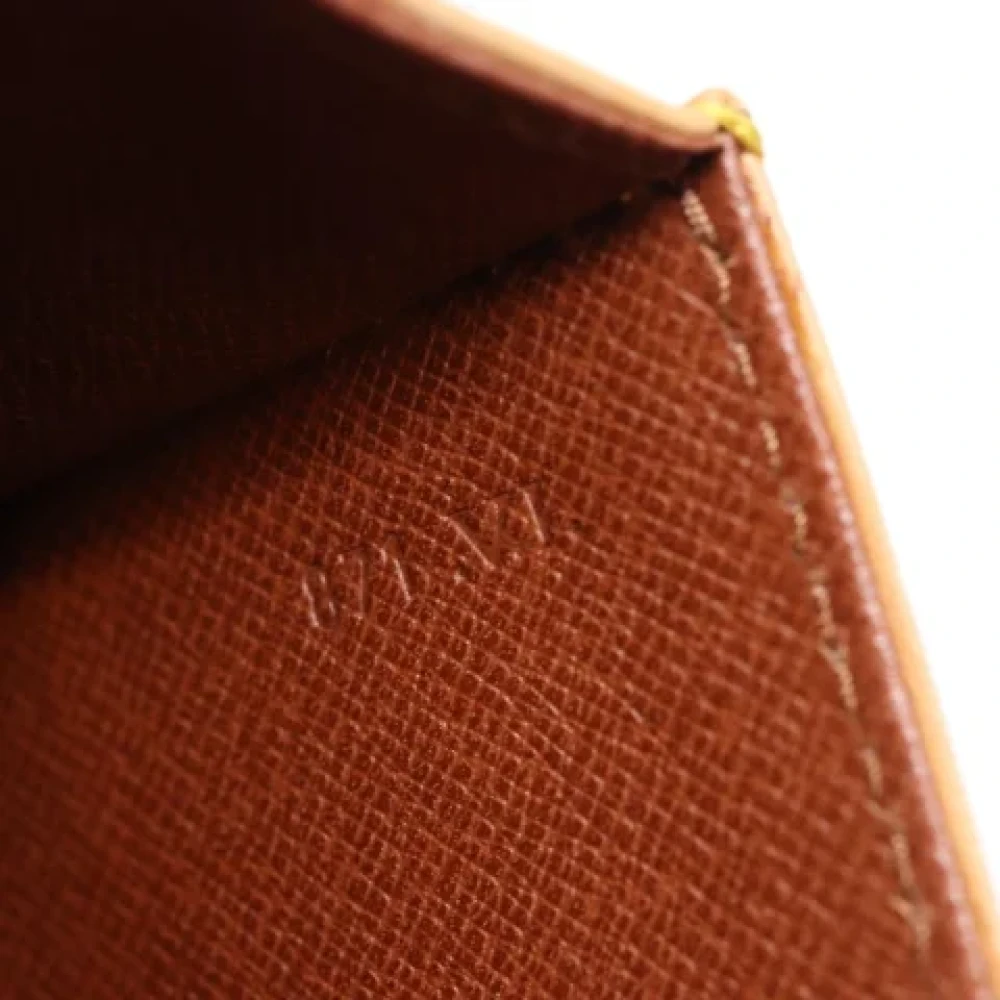 Louis Vuitton Vintage Pre-owned Leather clutches Beige Dames