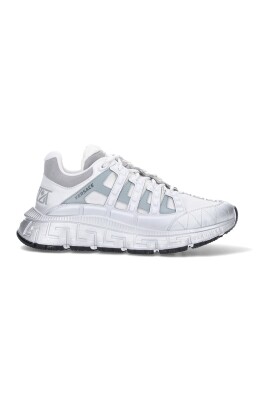 white-sneakers-trigreca-style