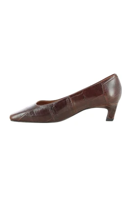 26541 Pumps