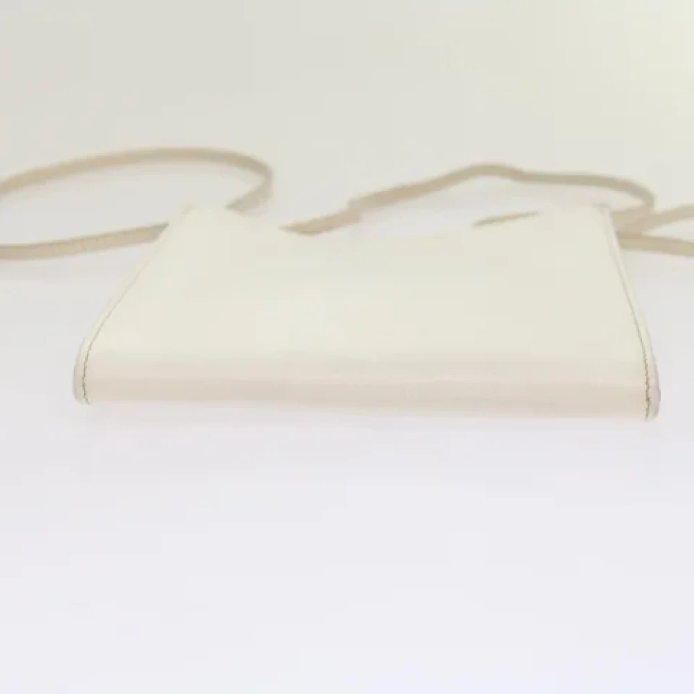 Hermès Vintage Pre-owned Leather shoulder-bags White Dames