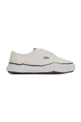 chunky-rubber-sole-sneakers