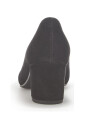 escarpins-elegants-en-daim-noir
