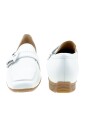 mocassins-en-cuir-a-enfiler