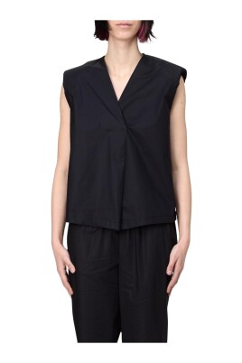 camel-v-neck-sleeveless-top