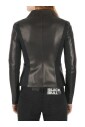 veste-en-cuir-avec-coupe-ajustee